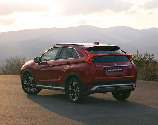 Le SUV compact Mitsubishi Eclipse Cross arbore un profil de coupé