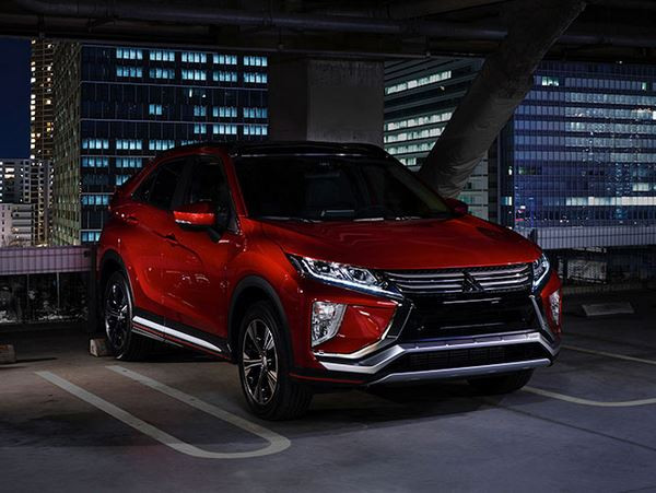 Le SUV compact Mitsubishi Eclipse Cross arbore un profil de coupé