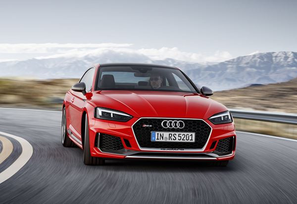 L'Audi RS 5 Coupé embarque un moteur 2.9 TFSI bi turbo de 450 ch