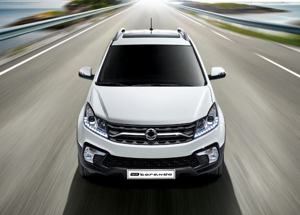 Le Ssangyong Korando s'offre un design très légèrement revu