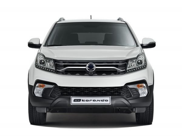 Le Ssangyong Korando s'offre un design très légèrement revu