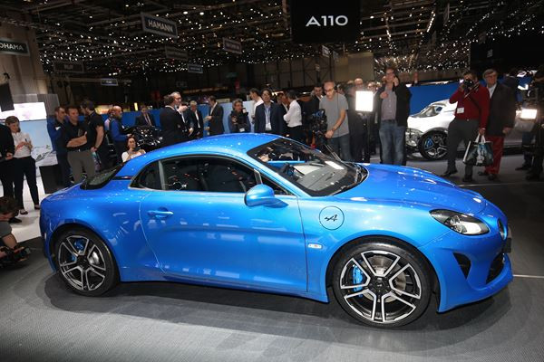 Dans les allées de la 87ème édition du salon de l'automobile de Genève