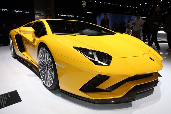 Dans les allées de la 87ème édition du salon de l'automobile de Genève