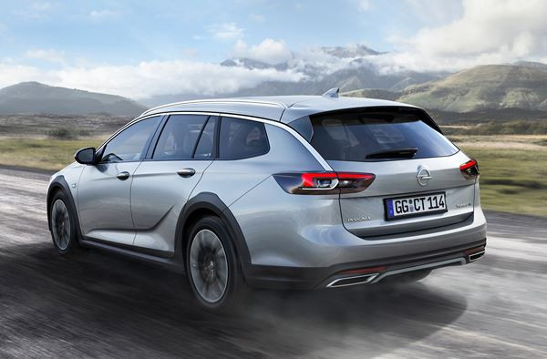 L'Opel Insignia Country Tourer adopte une tenue de baroudeuse