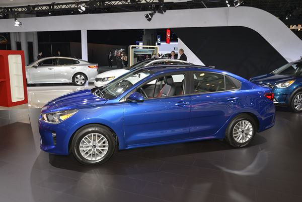 L'édition 2017 du salon de l’automobile de New York ouvre ses portes au public