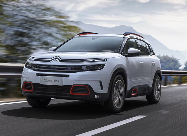 Le SUV Citroën C5 Aircross affiche des volumes fluides et musclés