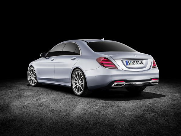 La Mercedes-Benz Classe S embarque de nouveaux équipements technologiques