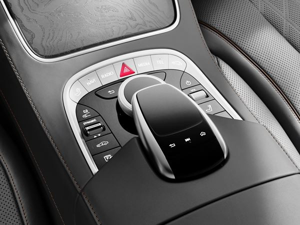 La Mercedes-Benz Classe S embarque de nouveaux équipements technologiques