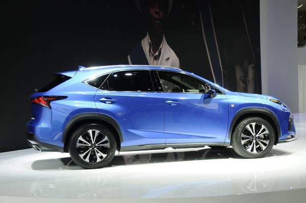 Le 17ème salon automobile de Shanghai ouvre ses portes au public