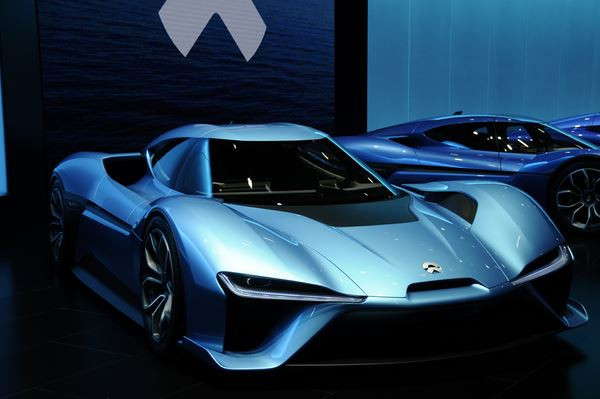 Le 17ème salon automobile de Shanghai ouvre ses portes au public