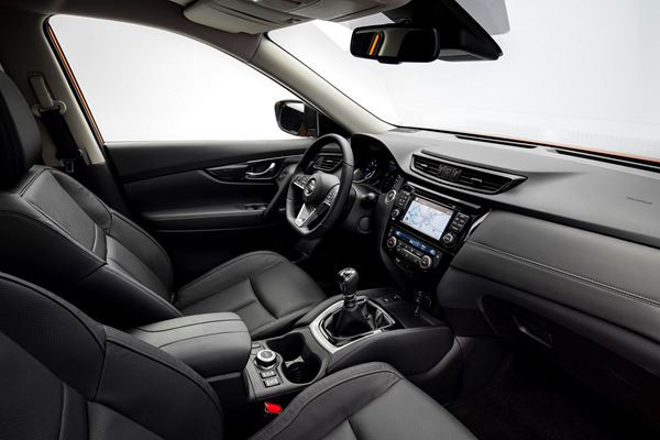 Le Nissan X-Trail s'offre un design revisité et des technologies supplémentaires