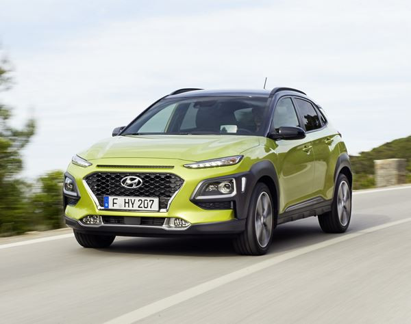 Le SUV urbain Hyundai Kona affiche un design acéré avant-gardiste