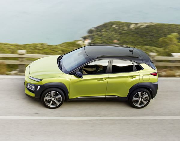 Le SUV urbain Hyundai Kona affiche un design acéré avant-gardiste