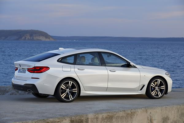 La BMW Série 6 Gran Turismo adopte une ligne de toit basse