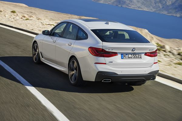 La BMW Série 6 Gran Turismo adopte une ligne de toit basse