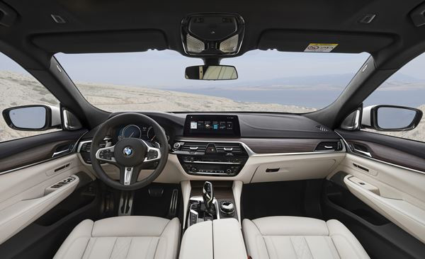 La BMW Série 6 Gran Turismo adopte une ligne de toit basse