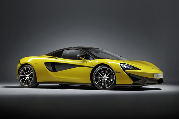 La sportive biplace McLaren 570S se décline en Spider