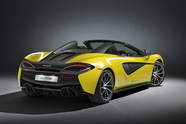 La sportive biplace McLaren 570S se décline en Spider