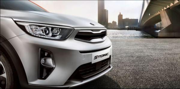 Le crossover Kia Stonic affiche un design affirmé