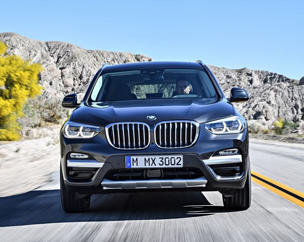 La BMW X3 fait rimer look tout terrain avec allure sportive