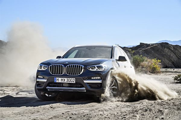 La BMW X3 fait rimer look tout terrain avec allure sportive