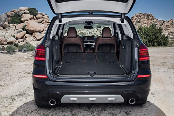 La BMW X3 fait rimer look tout terrain avec allure sportive