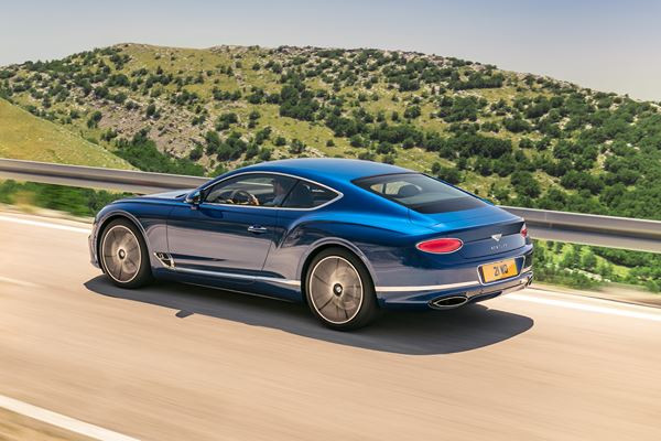 La troisième génération de la Bentley Continental GT incarne le Grand Tourisme de luxe