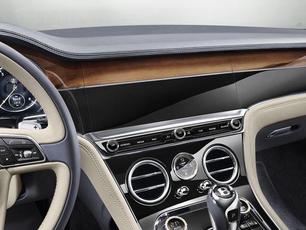 La troisième génération de la Bentley Continental GT incarne le Grand Tourisme de luxe