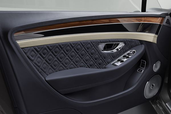 La troisième génération de la Bentley Continental GT incarne le Grand Tourisme de luxe