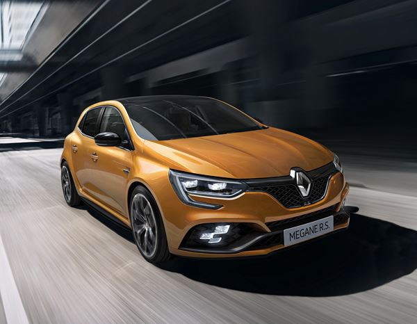 La Renault Mégane R.S. est dotée du système 4Control à quatre roues directrices