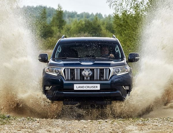 Le Toyota Land Cruiser s'offre un restylage