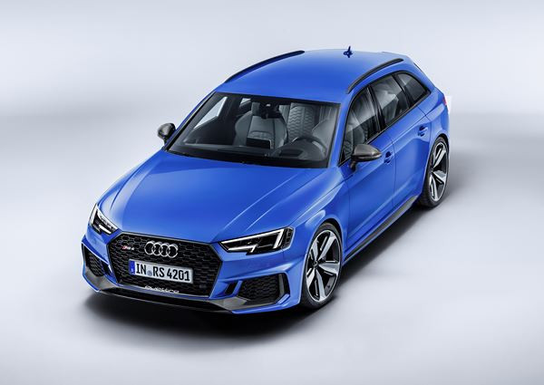 L'Audi RS 4 Avant embarque un moteur V6 biturbo de 450 ch et 600 Nm de couple