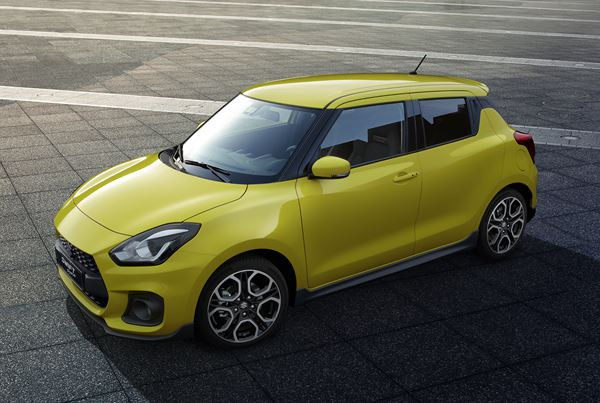 La Suzuki Swift Sport affiche un poids à vide de 970 kg