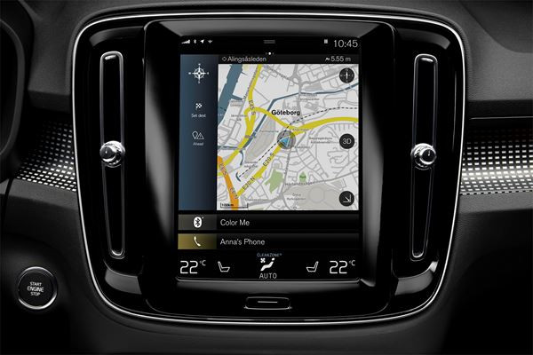 Le SUV compact Volvo XC40 embarque une panoplie complète d'aide à la conduite