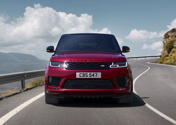 Le Range Rover Sport bénéficie de retouches esthétiques