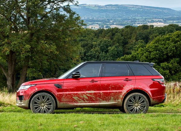 Le Range Rover Sport bénéficie de retouches esthétiques