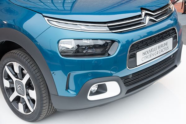 L'originale Citroën C4 Cactus rentre (un peu) dans le rang