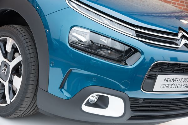 L'originale Citroën C4 Cactus rentre (un peu) dans le rang