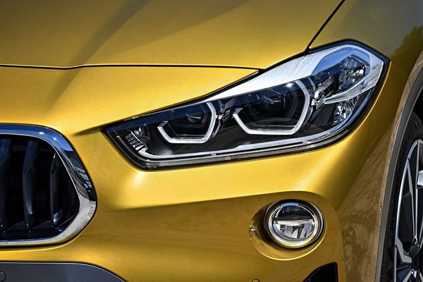 La BMW X2 affiche une allure athlétique