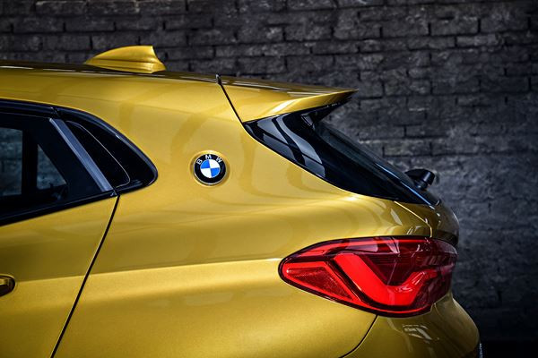 La BMW X2 affiche une allure athlétique