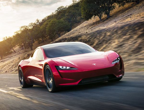 Le Tesla Roadster électrique revendique une autonomie de 1 000 kilomètres