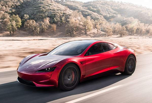 Le Tesla Roadster électrique revendique une autonomie de 1 000 kilomètres