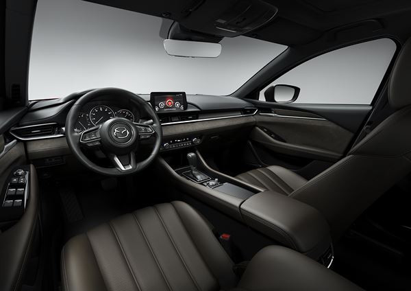 La berline Mazda 6 se veut plus aboutie et plus statutaire