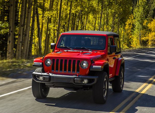 La Jeep Wrangler se singularise par ses capacités tout-terrain