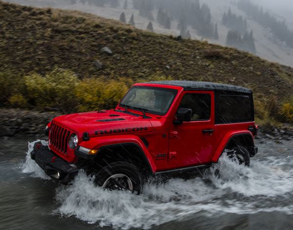 La Jeep Wrangler se singularise par ses capacités tout-terrain