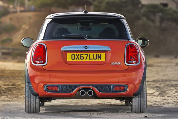 La Mini restylée s'offre quelques retouches