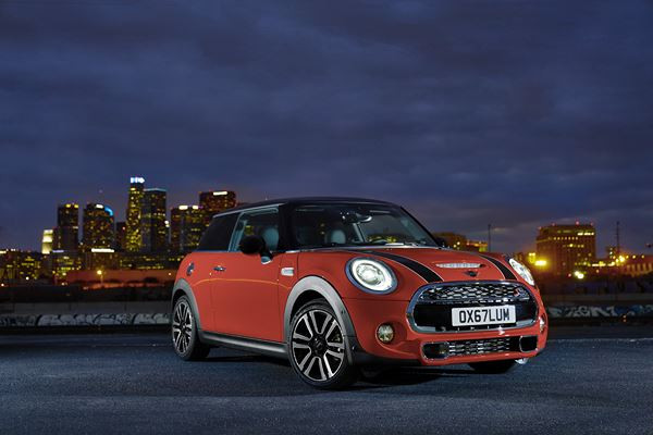 La Mini restylée s'offre quelques retouches