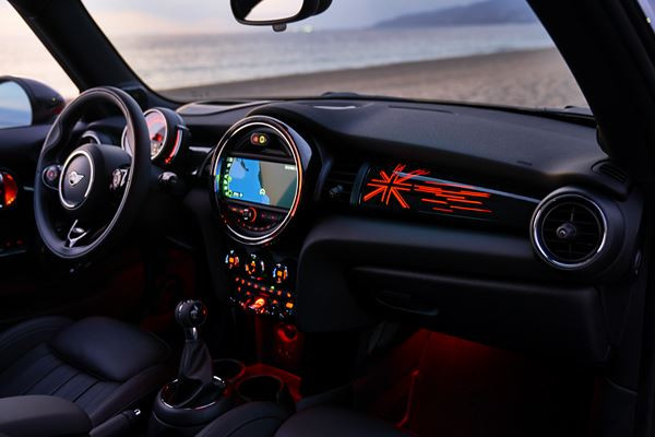 La Mini restylée s'offre quelques retouches