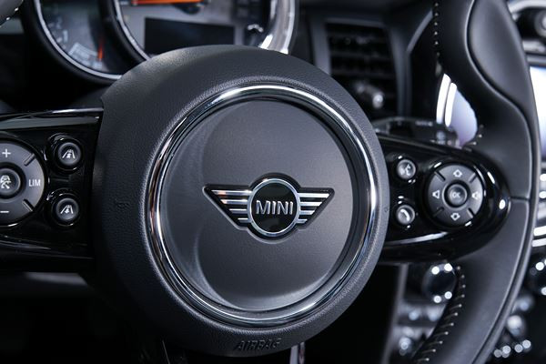 La Mini restylée s'offre quelques retouches