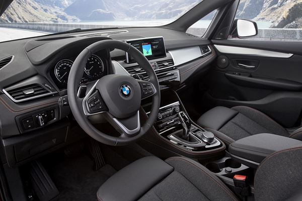 Le BMW Série 2 Active Tourer s'offre une mise à jour